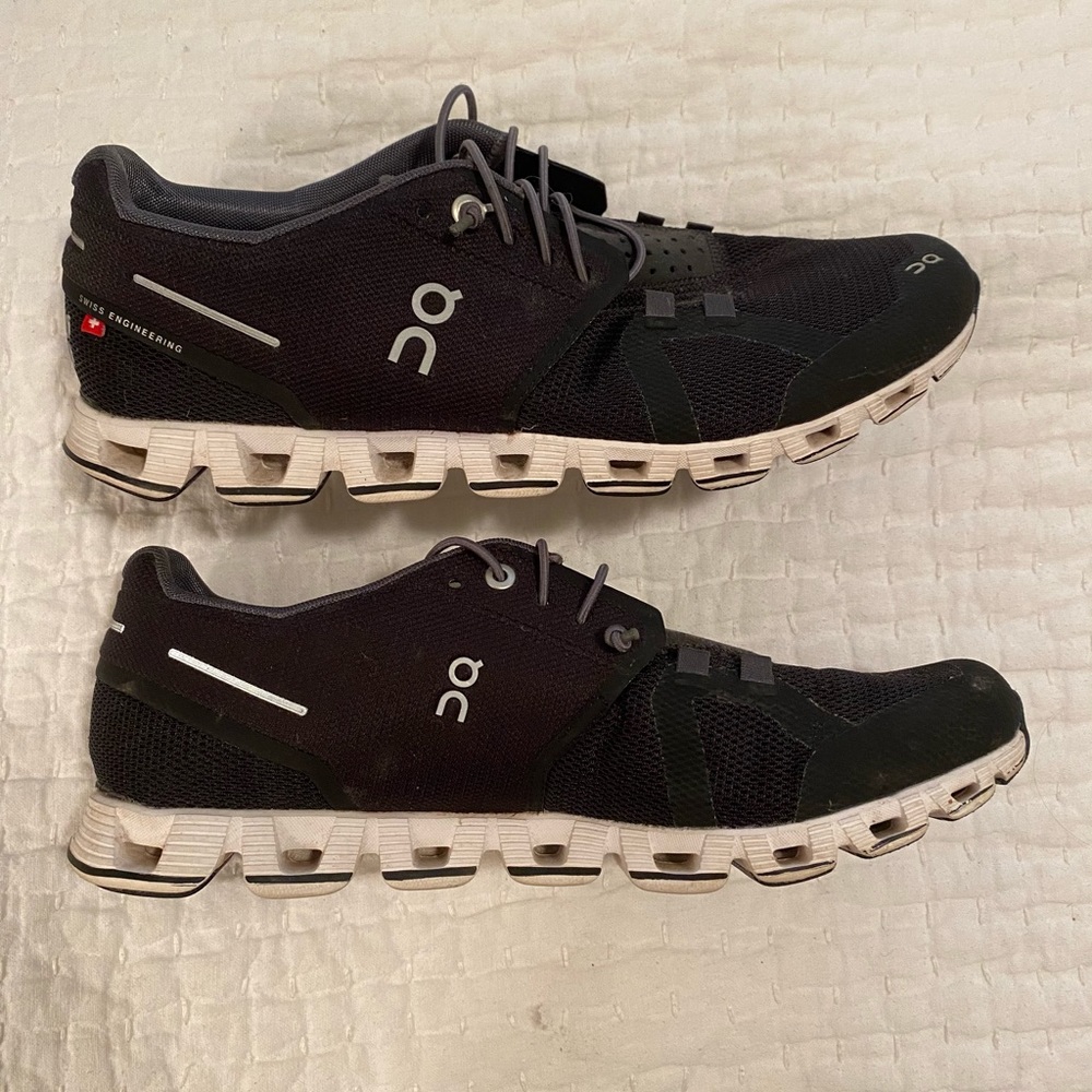 Black On Clouds size 9.5 | worn twice, like new
